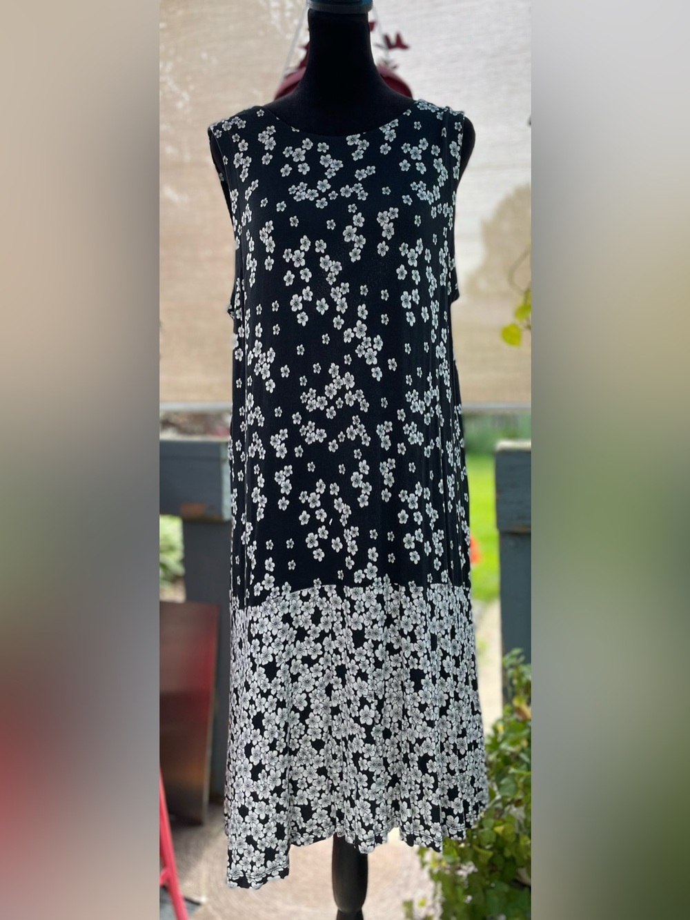 Ann Taylor Loft Midi Black Small White Floral Pattern Sleeveless Dress Large